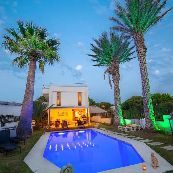 Destina Hotel, hotel v destinaci Cesme