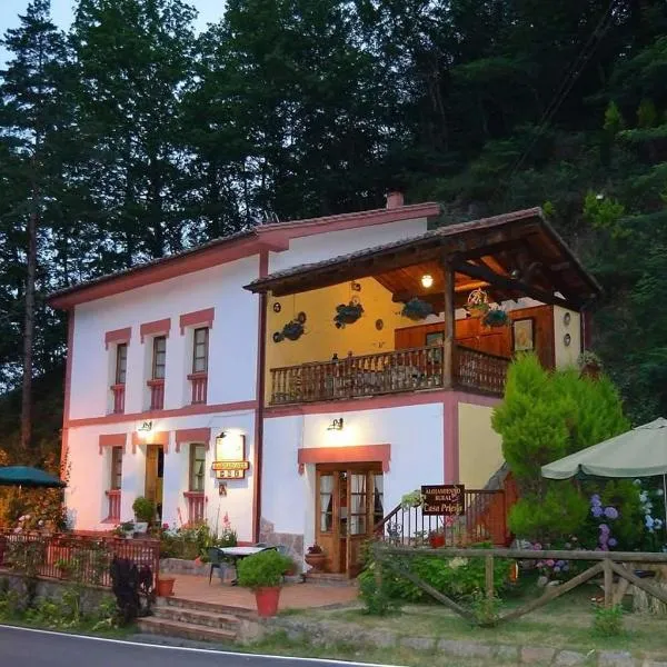 Casa Rural Priena, hotel en Amieva