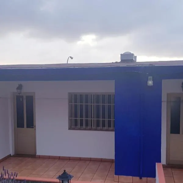 Apartamentos azayara, hotel in Frontera