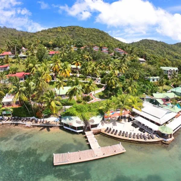 Marigot Beach Club & Dive Resort, hôtel à Marigot Bay