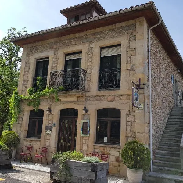 Pensión Susierra, hotel v destinaci Cardes