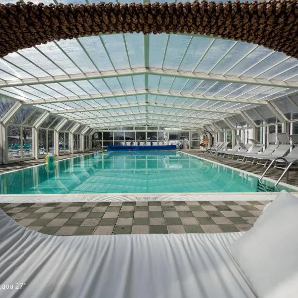 Camping Da Giovanni, hotel v destinaci Peschiera del Garda