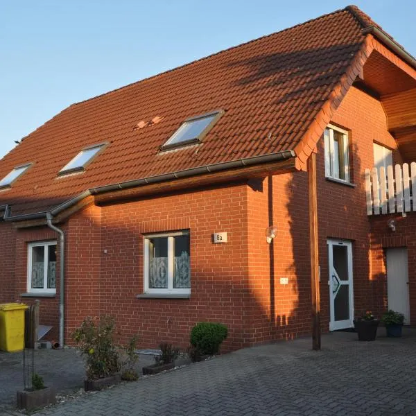 Gäste-und Ferienwohnung Magdeburg Alt-Olvenstedt, zwei Schlafzimmer, Treppenlift, ruhige Lage, Nähe Klinikum und Abfahrten A 2 und A 14, Hotel in Magdeburg
