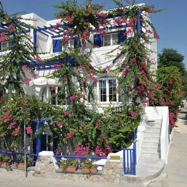 Proteas Hotel, hotel in Kamari