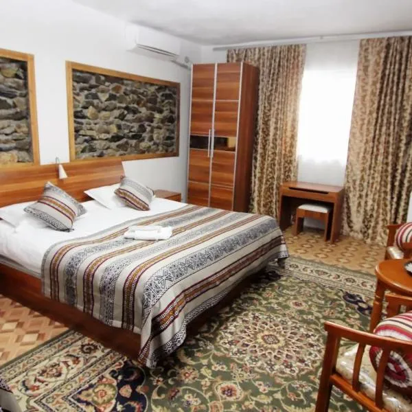 LAL Hotel, hotel en Khorog