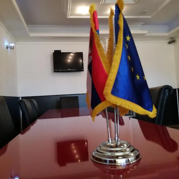 Tri šešira Ljubovija, hotel v destinaci Ljubovija