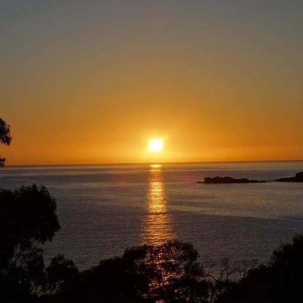 BAY OF FIRES SEACHANGE Ocean frontage, hotel en Binalong Bay