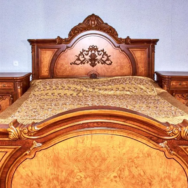 Guest House Svetlana, отель в Гори