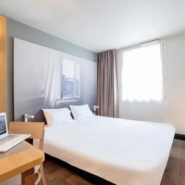 B&B HOTEL Villeneuve Loubet Plage, khách sạn ở Villeneuve-Loubet