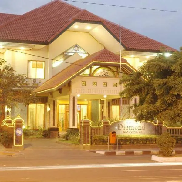 Hotel Diamond, hotel in Gatak