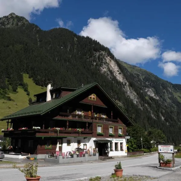 Hotel Gasthaus Schwarzenstein, hotel Ginzlingben