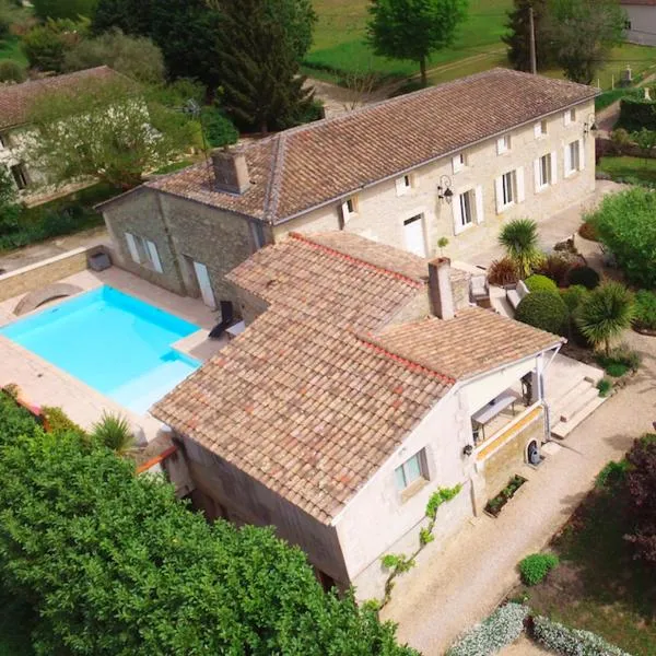 Domaine Des Deux Rivières, hotel v mestu Meilhan-sur-Garonne