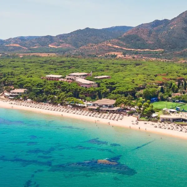 산타 마르게리타 디 풀라에 위치한 호텔 Forte Village Resort - Bouganville