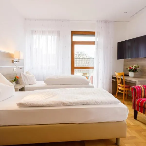 Hotel Spitzenpfeil, hotel v destinaci Michelau