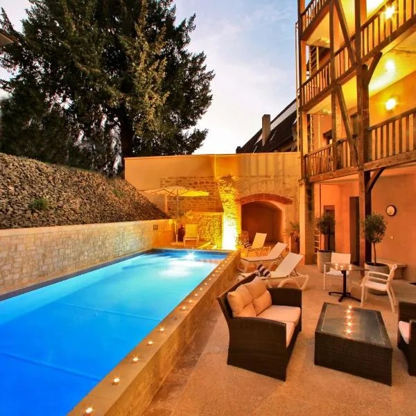 Hotel de Compostelle – hotel w mieście Sarlat-la-Canéda