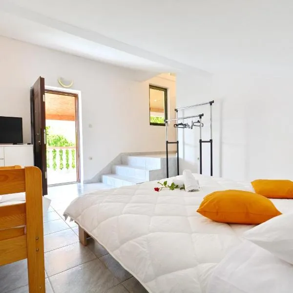 Apartmani Maća, hotel v destinaci Sikovo