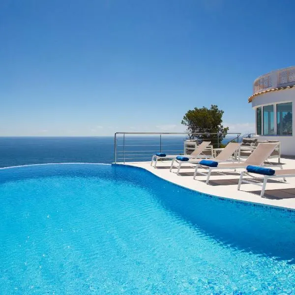 Blue Dream Villa, хотел в Хавеа