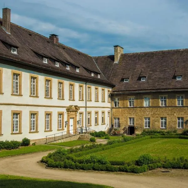 Hotel Schloß Gehrden, hotel en Willebadessen