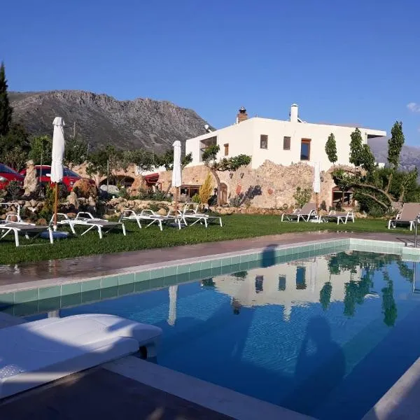 Aravanes, hotel v destinácii Thrónos