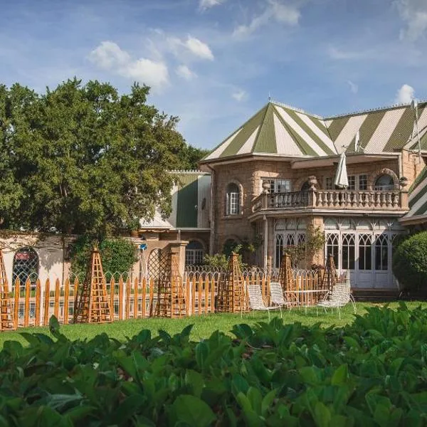 Schoon Huis Manor, hotel Kempton Parkban