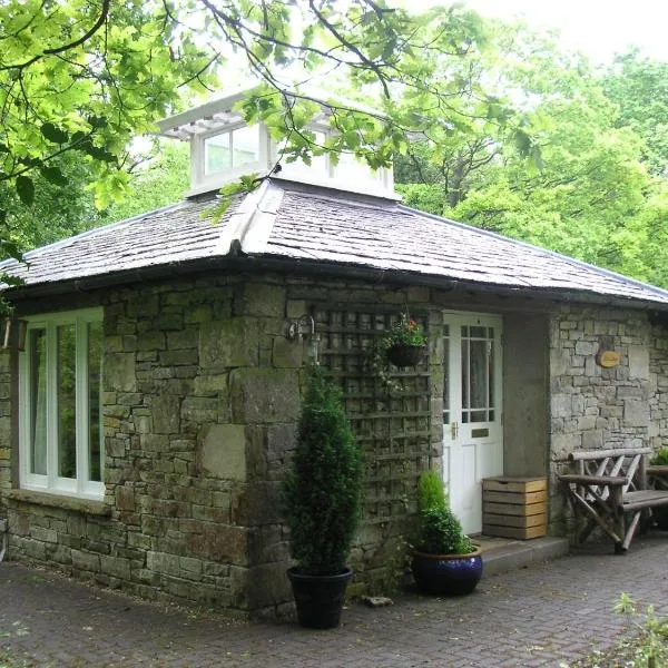 Rose Cottage, Meathop Grange, מלון בגראנג' אובר סנדס