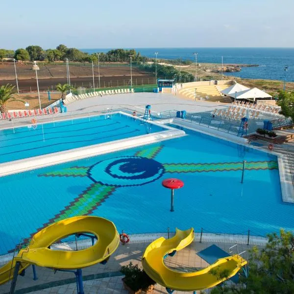 Corvino Resort, hotell i Monopoli