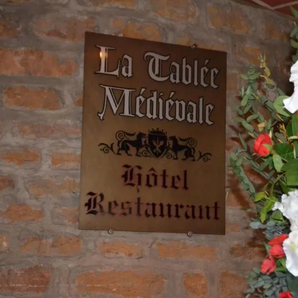 La Tablée Médiévale, hotel in Ambérieux d'Azergues