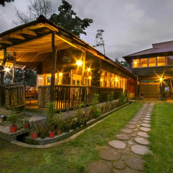 Munlom Nature Resort, hotel di Mangan