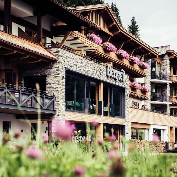 Biohotel Bergzeit, hotel i Zöblen