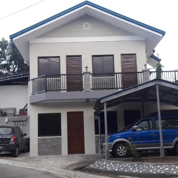 Diaz Residence, hotell i Silang