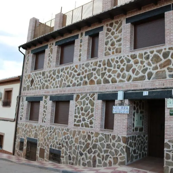 Casa Rural "Vallecasar", hotel di Robledo del Buey