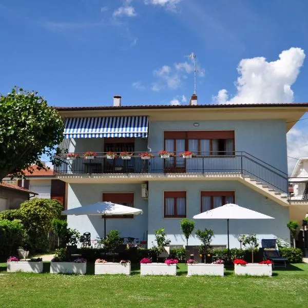 Hotel Gianna, hotel em Roseto degli Abruzzi