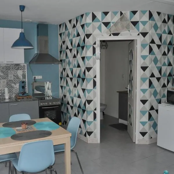 Le studio d'Ahynoa, hotel u gradu Lauzun