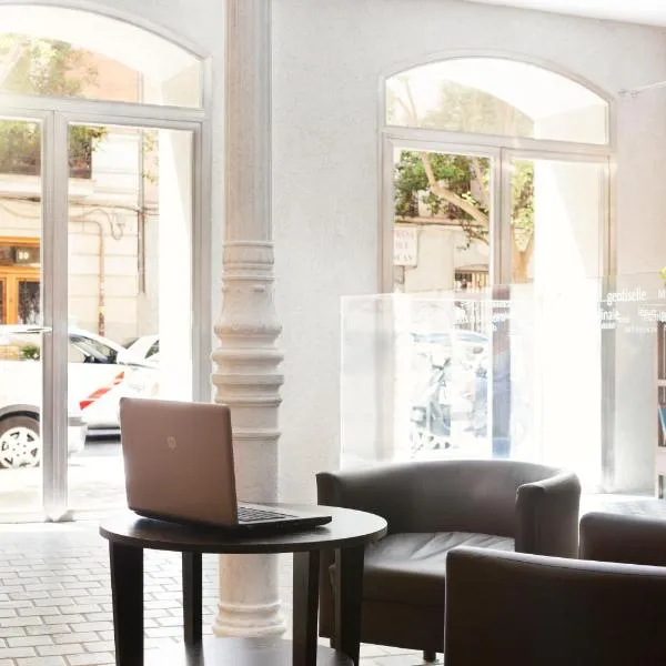 Artrip Hotel, hotel v destinaci Madrid