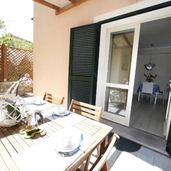 La Piazzetta Colle d'Orano – hotel w mieście La Guardia
