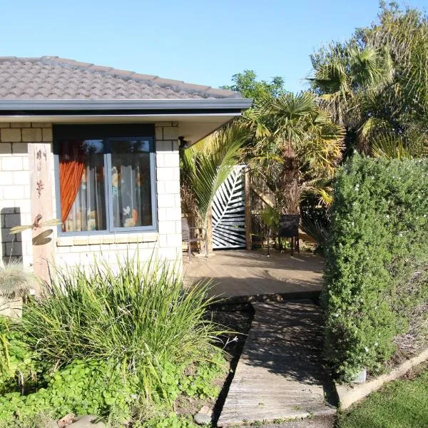 The Red Hen And Dog, hotel v destinaci Ohope Beach