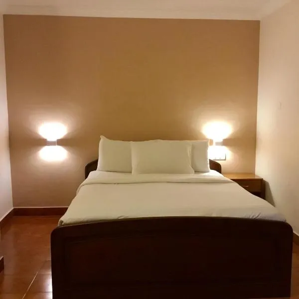 Sai Towers, hotel in Puttaparthi