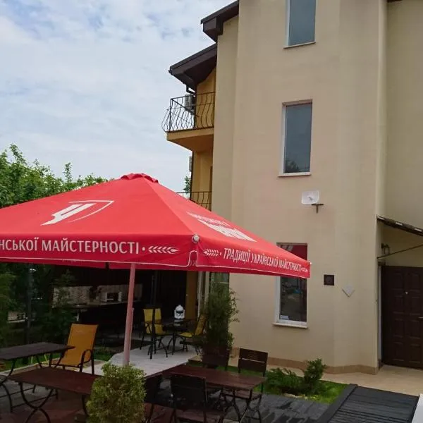 Guest House Dacha, hotel v destinaci Karolino-Bugaz