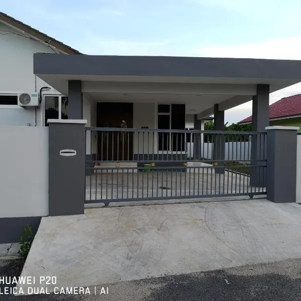 Zuriana Ashraf Homestay Kota Bharu, hotel v destinaci Kota Bharu