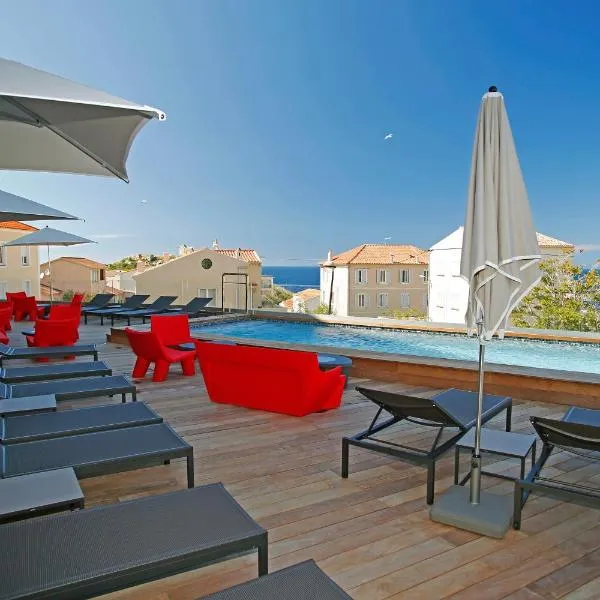 Hôtel Méditerranée, hotel a Calvi