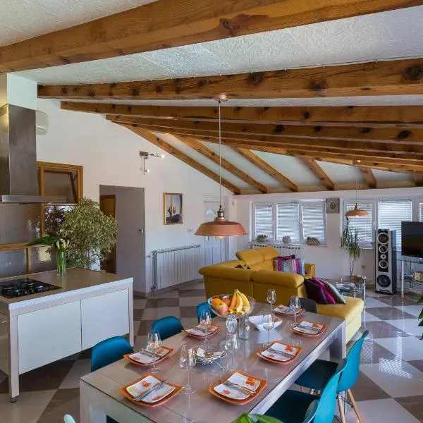 Apartments Carol Royal, hotel a Cavtat