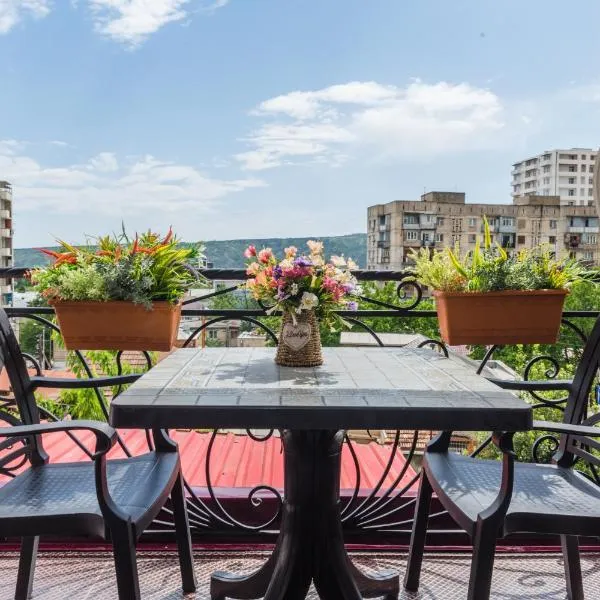 Hotel S.R, hotel v destinaci Tbilisi City