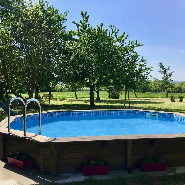 La Grande Maison de Pont Lung, hotel v destinaci Ygrande
