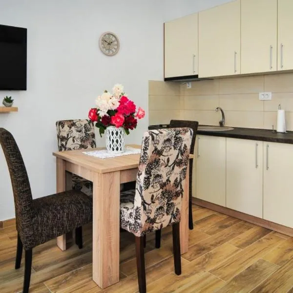 Apartmani Bekonja, готель у місті Тиват