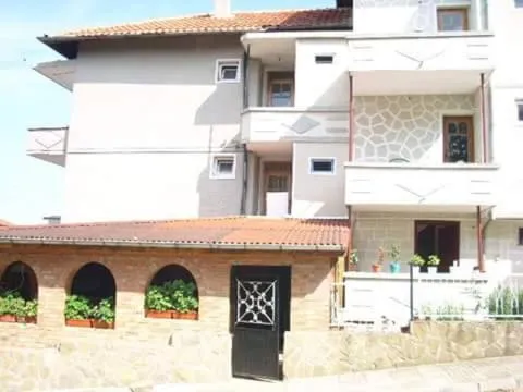 На гости при Силвия, hotel v destinaci Obzor