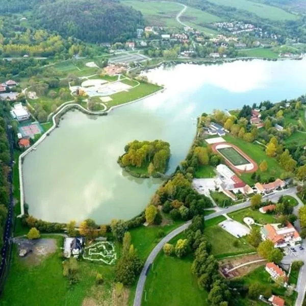 Takács vendégház – hotel w mieście Orfű