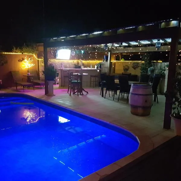 Ocean Reef Homestay, hotel a Perth