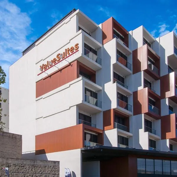 Value Suites Green Square, hotel em North Sydney