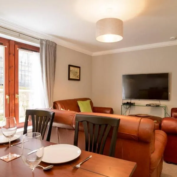 JOIVY Gorgeous Flat near The Scotland Gallery, hotel di Edinburgh