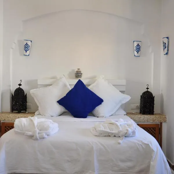 Hotel Al Alba Hammam & Restaurant, hotel in Briech